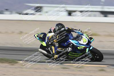 media/Oct-30-2025-Racers Edge (Thu) [[dabbdaf680]]/2-A Group/Session 3 (Turn 15 Inside)/